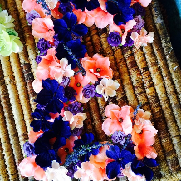 I can do any letter any color 25 each