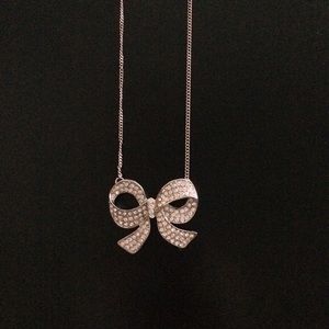 Rhinestone bow necklace