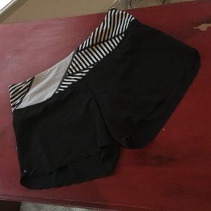 Lululemon Running shorts with liner size 6