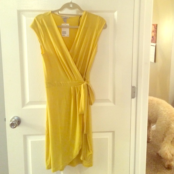 Can be dressed up or down, feels like silk!