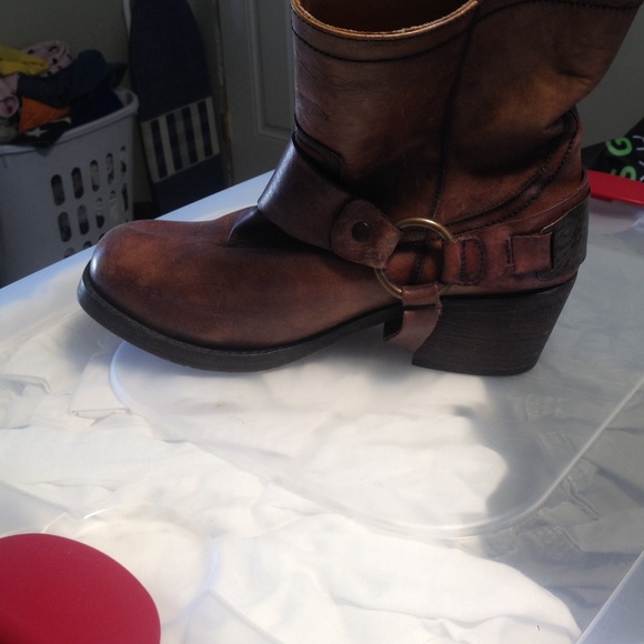 All leather brand new boots great shape very cute!
