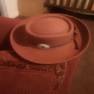 Almost new Cowgirl hat