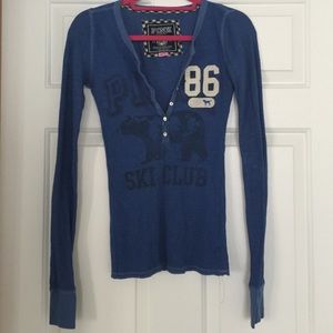 Blue thermal VS Pink shirt