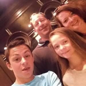 Meet your Posher, Katrina