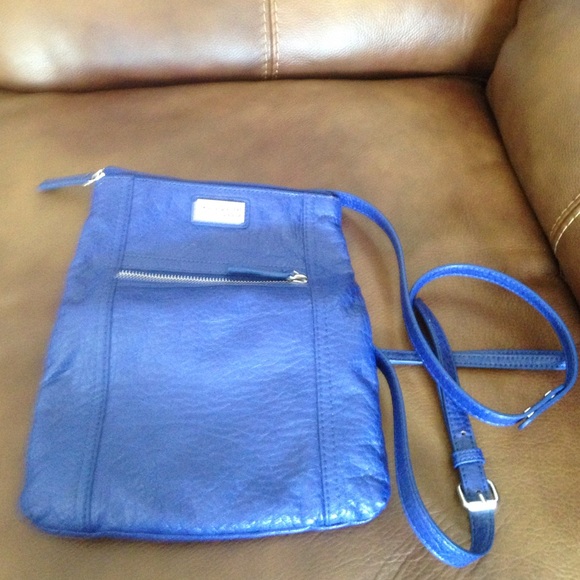 Kennethcole Reaction purse - Picture 3 of 4