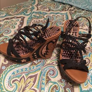 Jessicas Simpson Wedges