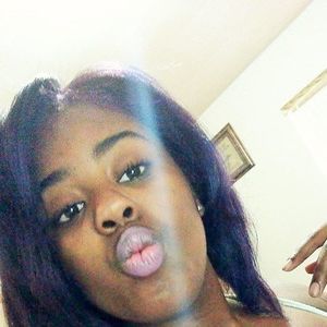 Meet your Posher, Lala