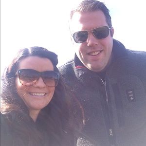 Meet your Posher, Adrienne