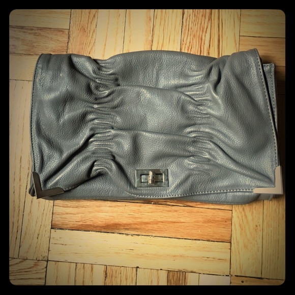Gray clutch