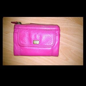 Pink fossil wallet