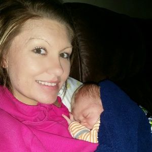 Meet your Posher, Kayla