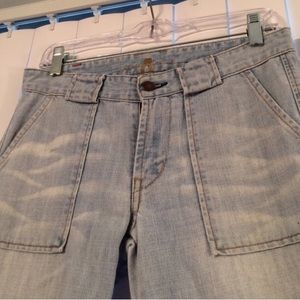 7 For All Mankind light wash jeans!