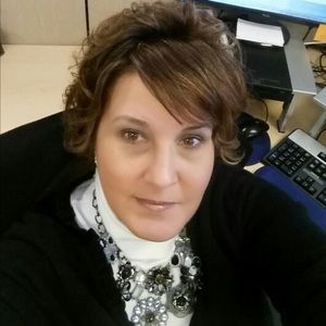 Meet your Posher, Julie