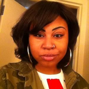 Meet your Posher, Ebony