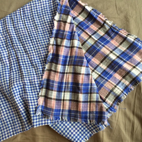 100%  Cotton double sided scarf - Picture 2 of 3