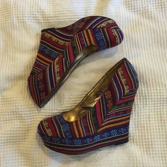 Mossimo Wedges