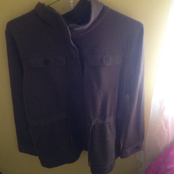 Army green jacket !!