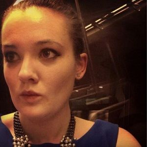 Meet your Posher, Carolyn