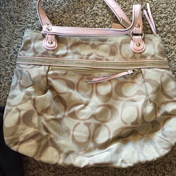 Coach purse - Picture 1 of 1