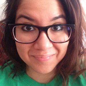 Meet your Posher, Valerie