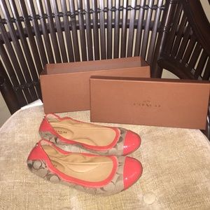 Coach flats