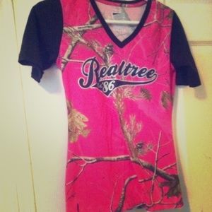 Real tree pink tshirt