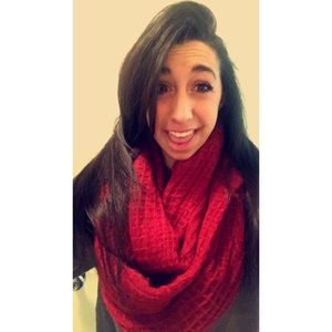 Meet your Posher, Amber