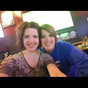 Meet your Posher, Leah