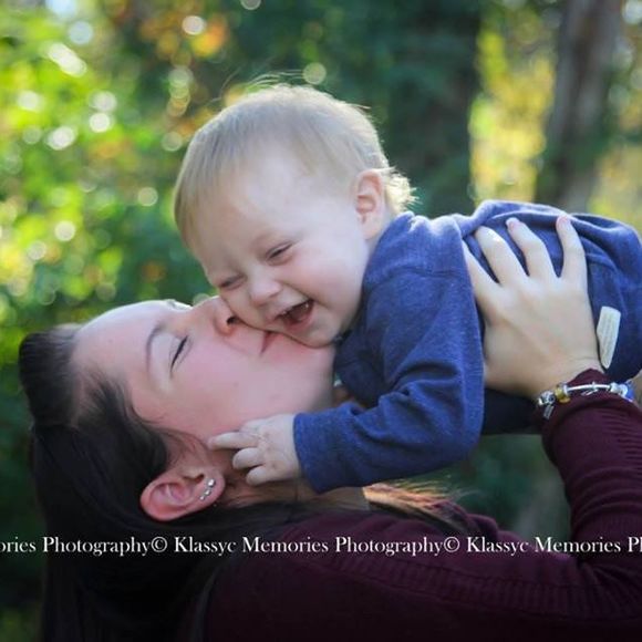 Meet your Posher, Karly - Picture 1 of 1