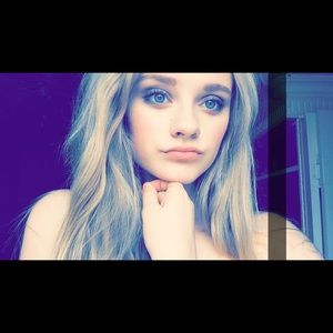 Meet your Posher, Audrey