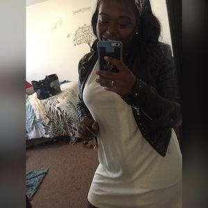 Meet your Posher, Whitney