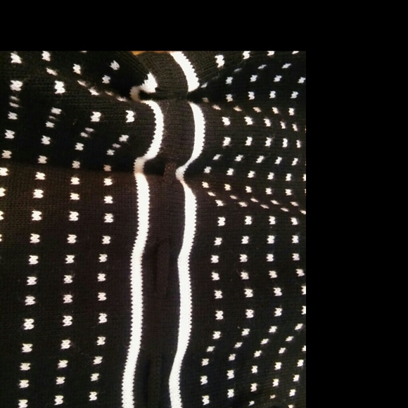 Sweater - Picture 3 of 3