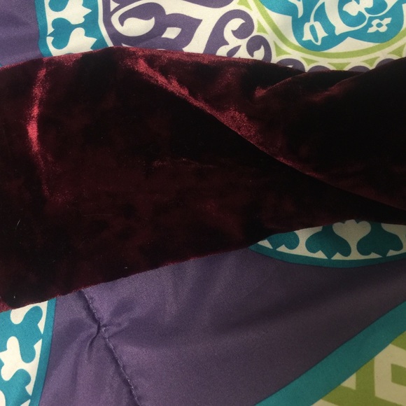 Sold in bundle 😛 - Picture 2 of 2