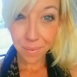 Meet your Posher, Danette