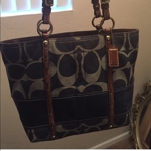 Authentic coach purse