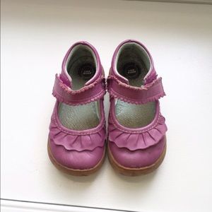 Livie and Luca Ruche toddler shoe Plum sz 9