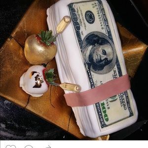 Meet your Posher, Destiny