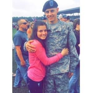 Meet your Posher, Alyssa