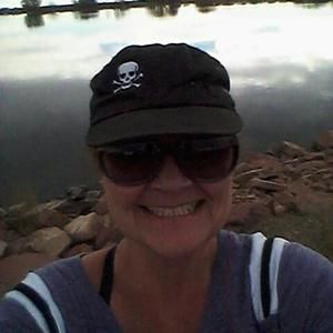 Meet your Posher, Tina