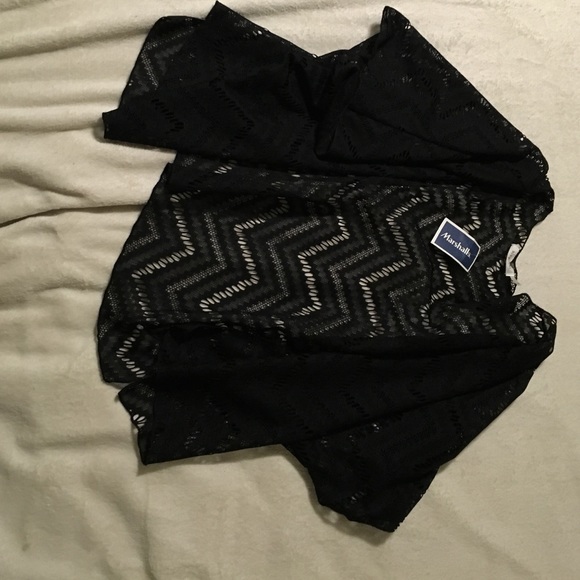 Tribal design dress and black lacy cardigan - Picture 2 of 4