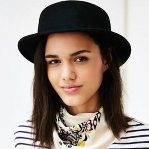 WOOL HAT