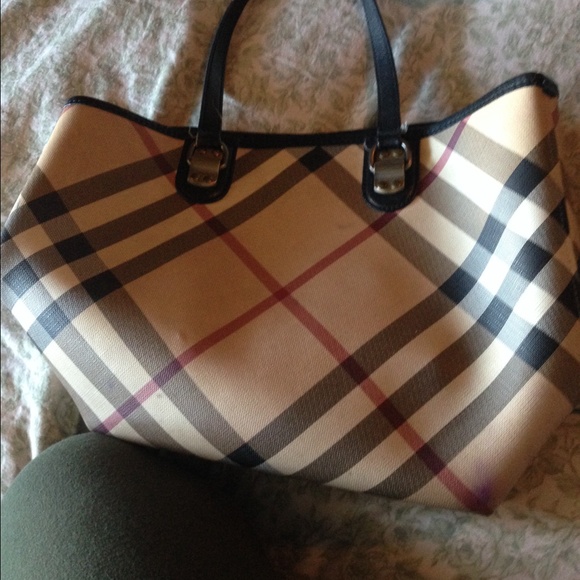 Authentic Burberry shoulder purse