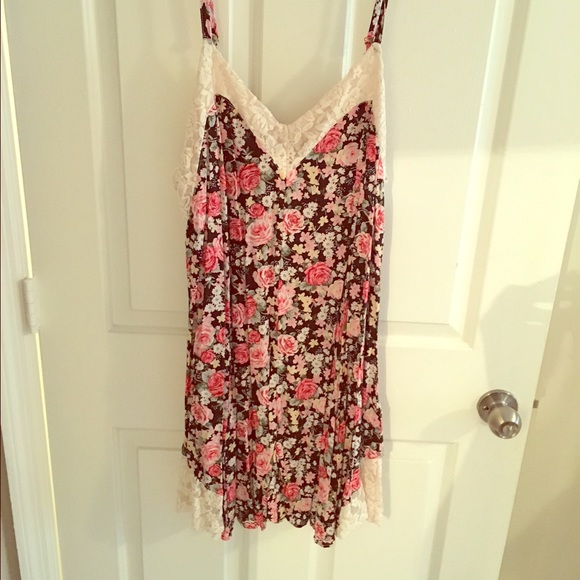Forever 21 Floral Dress w/ Lace Insert