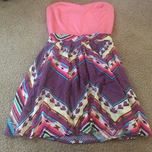 Printed Strapless dress
