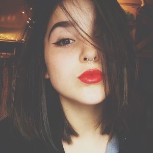 Meet your Posher, Natasha