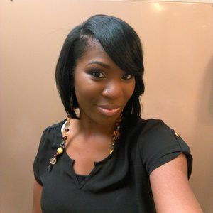 Meet your Posher, Lateshia