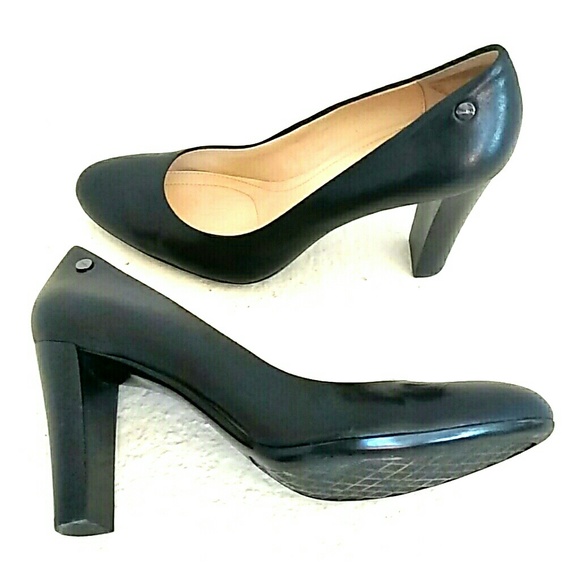 Black pumps, Calvin Klein, 9M.