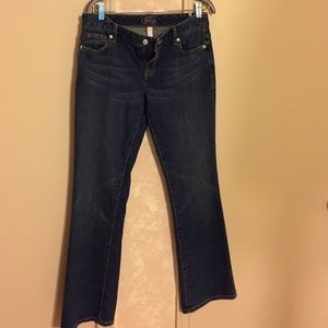 Prize size 8 jeans. Low rise boot cut stretch.