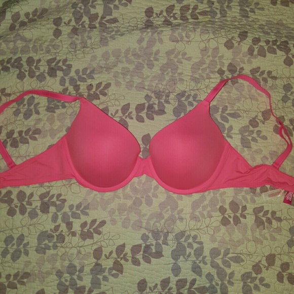 Victoria's Secret Other - NWOT, VS Pink Bra