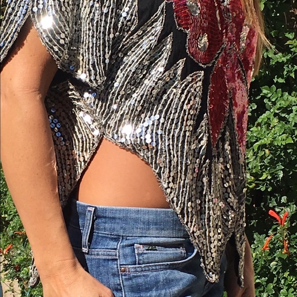 Vintage 100% silk butterfly sequin blouse - Picture 4 of 4